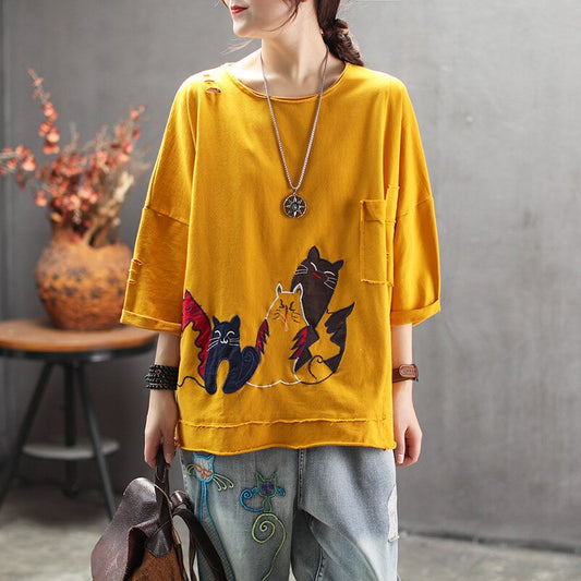 Women Summer Retro Embroidered Loose T-shirt Tees Shirts Ladies Cartoon Cat Tops Female Ripped Holes Tees Shirt - LiveTrendsX