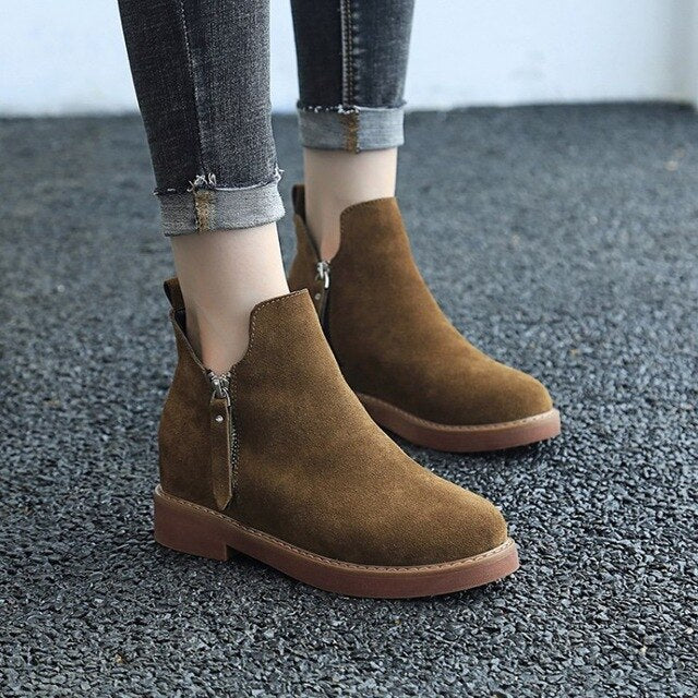 Autumn Winter Genuine Leather Boots Women Warm Casual Ankle Snow Boots - LiveTrendsX
