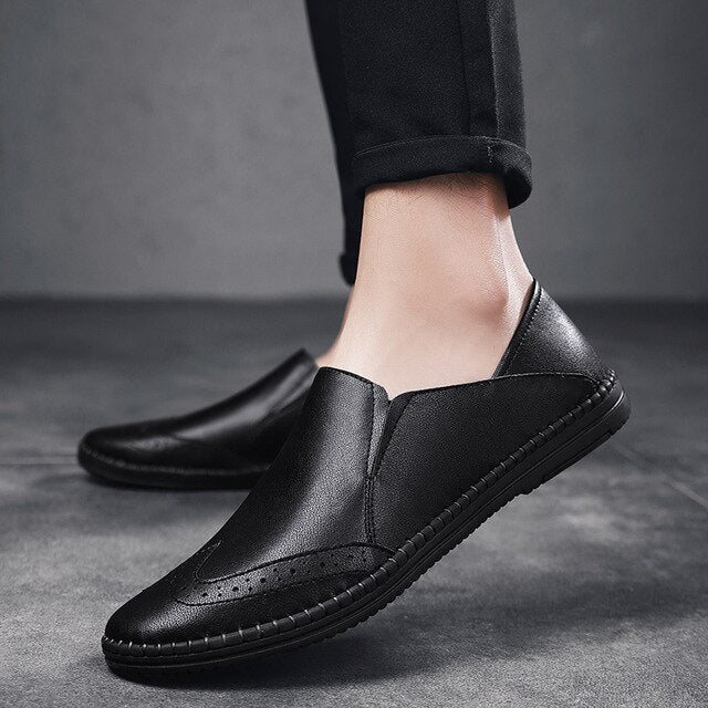men Autumn Casual Shoes Male Genuine Leather Men Loafers slip on brogue Breathable Soft Men's Shoes Flats Male Loafers moccasins - LiveTrendsX