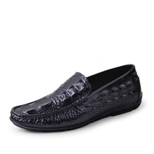 Load image into Gallery viewer, Fashion Genuine Leather Men Loafers High Quality Slip-on Driving Shoes Men Moccasin Boat Shoes Causal Flats Shoes Man - LiveTrendsX
