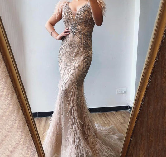 Champagne Luxury V-Neck Sexy Mermaid Evening Dresses 2020 Diamond Feathers Sleeveless Formal Dress - LiveTrendsX