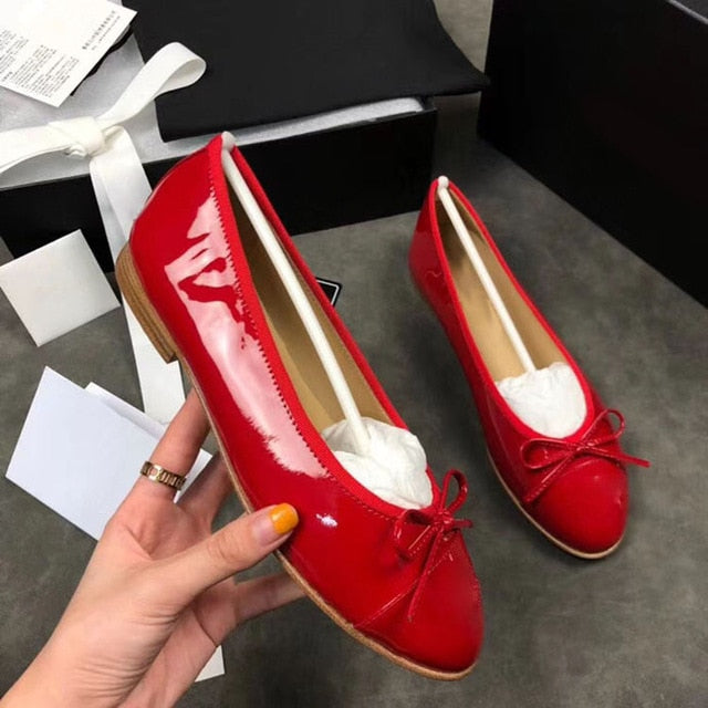 New Breathable Flat Hot Sell Genuine Leather Shoes Big size women's shoes size34-41Elegant Comfortable Lady Fashion shoes - LiveTrendsX