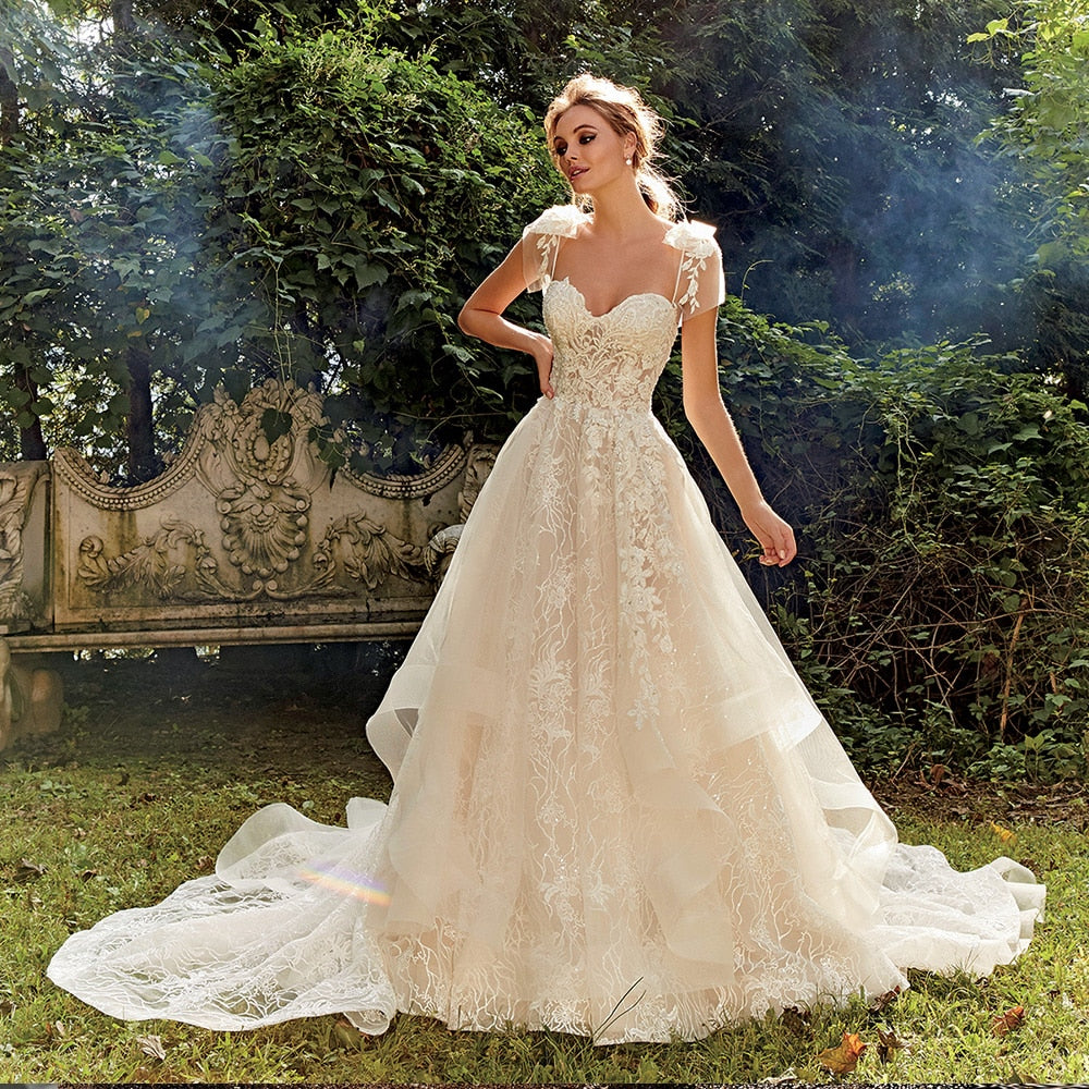 Shiny Lace A-line Wedding Dress  Vestidos De Bodas Sweetheart Neck Backless Illusion Bridal Gown Gelinlik - LiveTrendsX