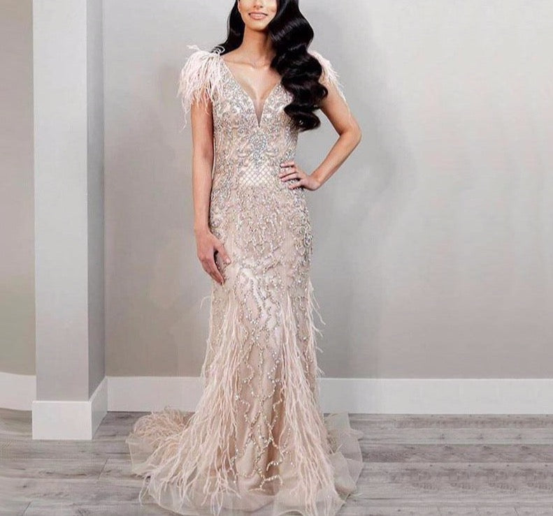 Champagne Luxury V-Neck Sexy Mermaid Evening Dresses 2020 Diamond Feathers Sleeveless Formal Dress - LiveTrendsX
