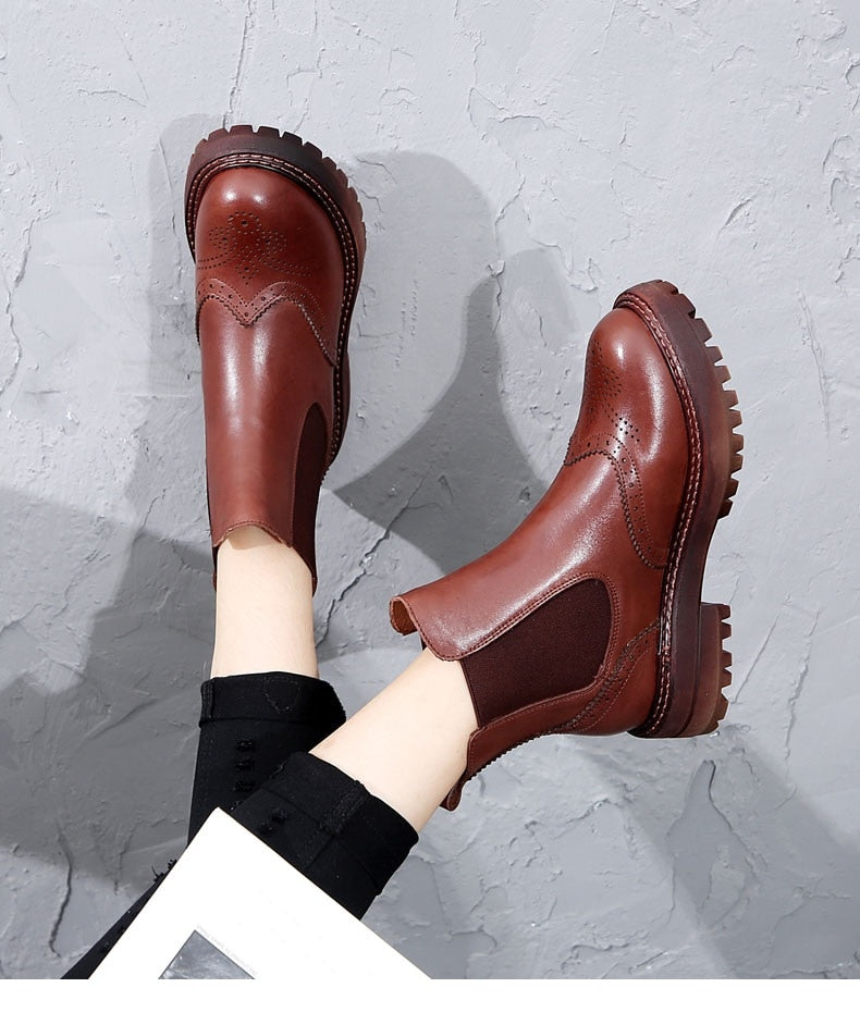 Handmade Women Boots 2020 Vintage Genuine Leather Flat Ankle Boots Ladies Autumn Winter Bullock Casual Platform Boots - LiveTrendsX