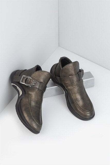 Antra Women's Sneaker Bronze Glitter with Floater - LiveTrendsX