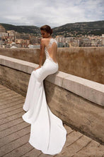 Load image into Gallery viewer, Backless Beach Wedding Bridal Gowns
