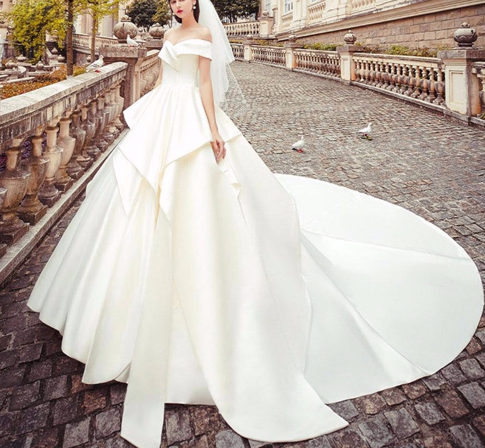 New Arrive Gorgeous Satin Ball Gown Wedding Dresses Plus Size Trouwjurk Off The Shoulder Short Sleeve Chapel Train Bride Gowns - LiveTrendsX