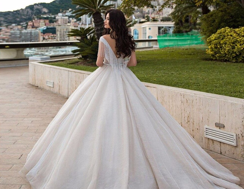 Custom Made Shiny Ball Gown Wedding Dresses Plus Size Vestidos Elegantes O-neck Pearls Up Beading Princess Bridal Dresses - LiveTrendsX
