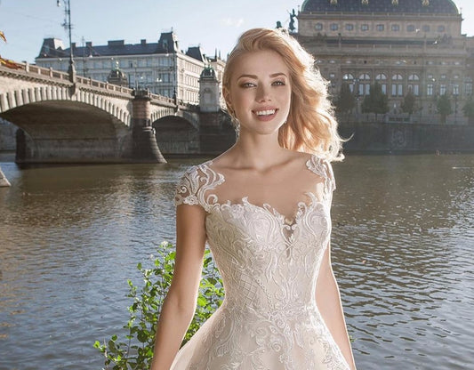 Princess A-line Wedding Dresses Vestido De Noiva Princesa O-neck Cap Sleeve Buttons Up Appliques Tulle Bridal Gowns Plus Size - LiveTrendsX
