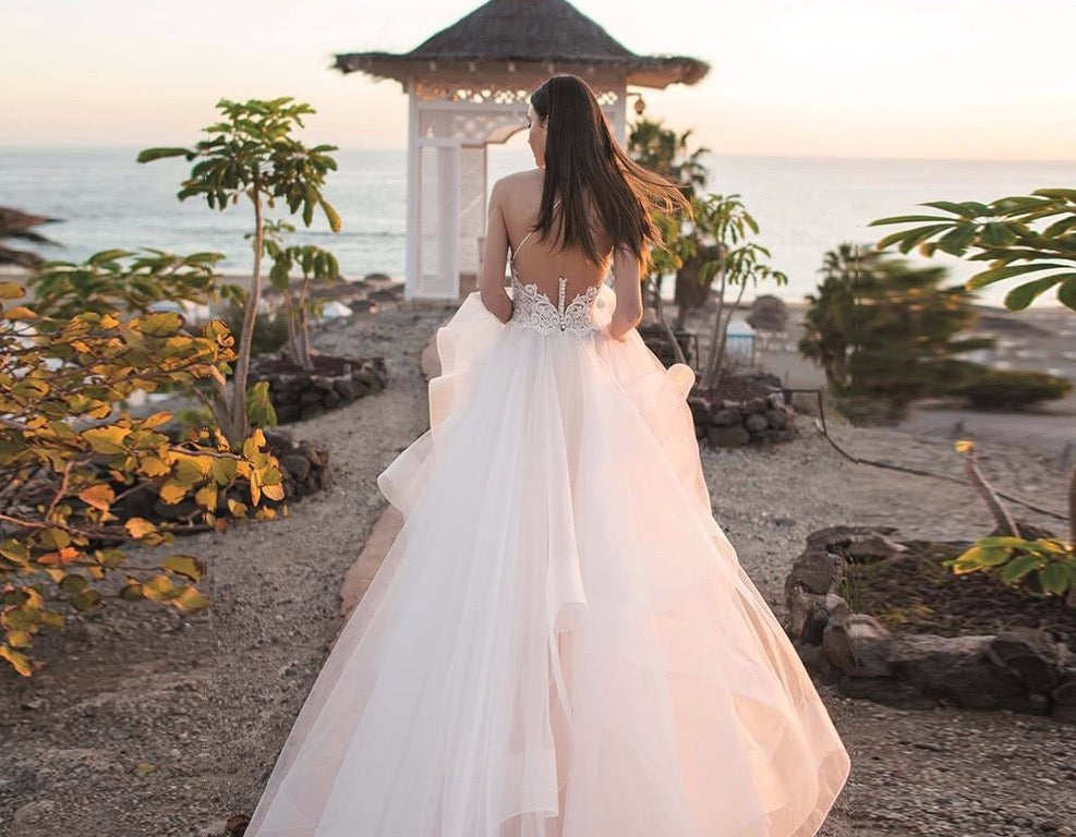 Backless See Through Sexy Wedding Dress Elegant Robe De Mariage Appliques Beading Princess Wedding Gowns - LiveTrendsX