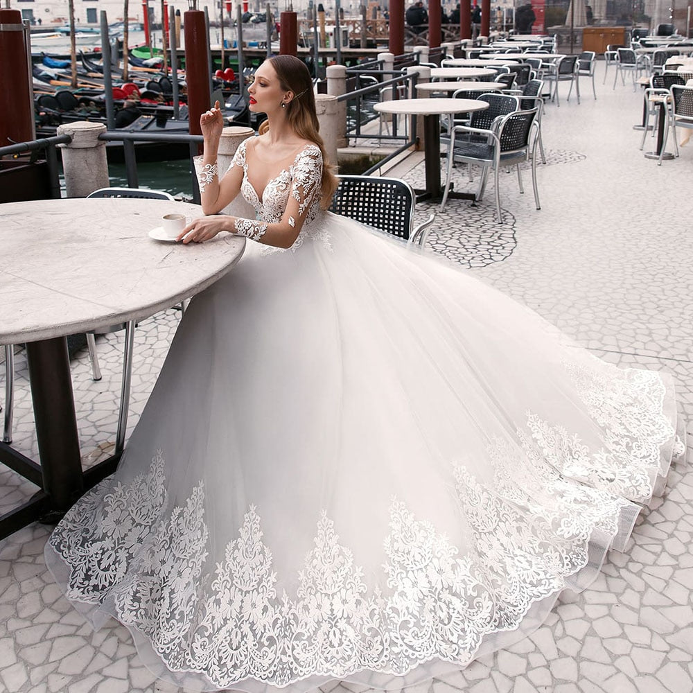 Pearls Appliques Layers Tulle A-line Wedding Dresses Long Sleeve Plus Size Vestido Branco O-neck Buttons Up Princess Bride Gowns - LiveTrendsX