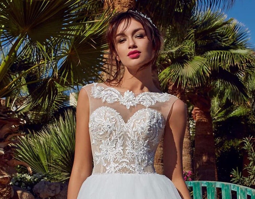 princess wedding dress with crystals Luxury Sparkly Beaded Crystals Bodice Bridal Gown Princess Wedding Dress with Glitter Tulle YW0848 yewendress