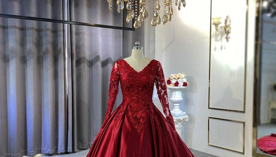 New V-neckline  red wedding dress - LiveTrendsX