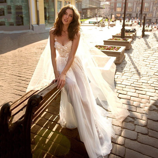 Sweetheart Spaghetti Straps Bride Dress Sexy Simple Beach Wedding Dress  Elegant 3D Flowers Beach Bridal Gown - LiveTrendsX