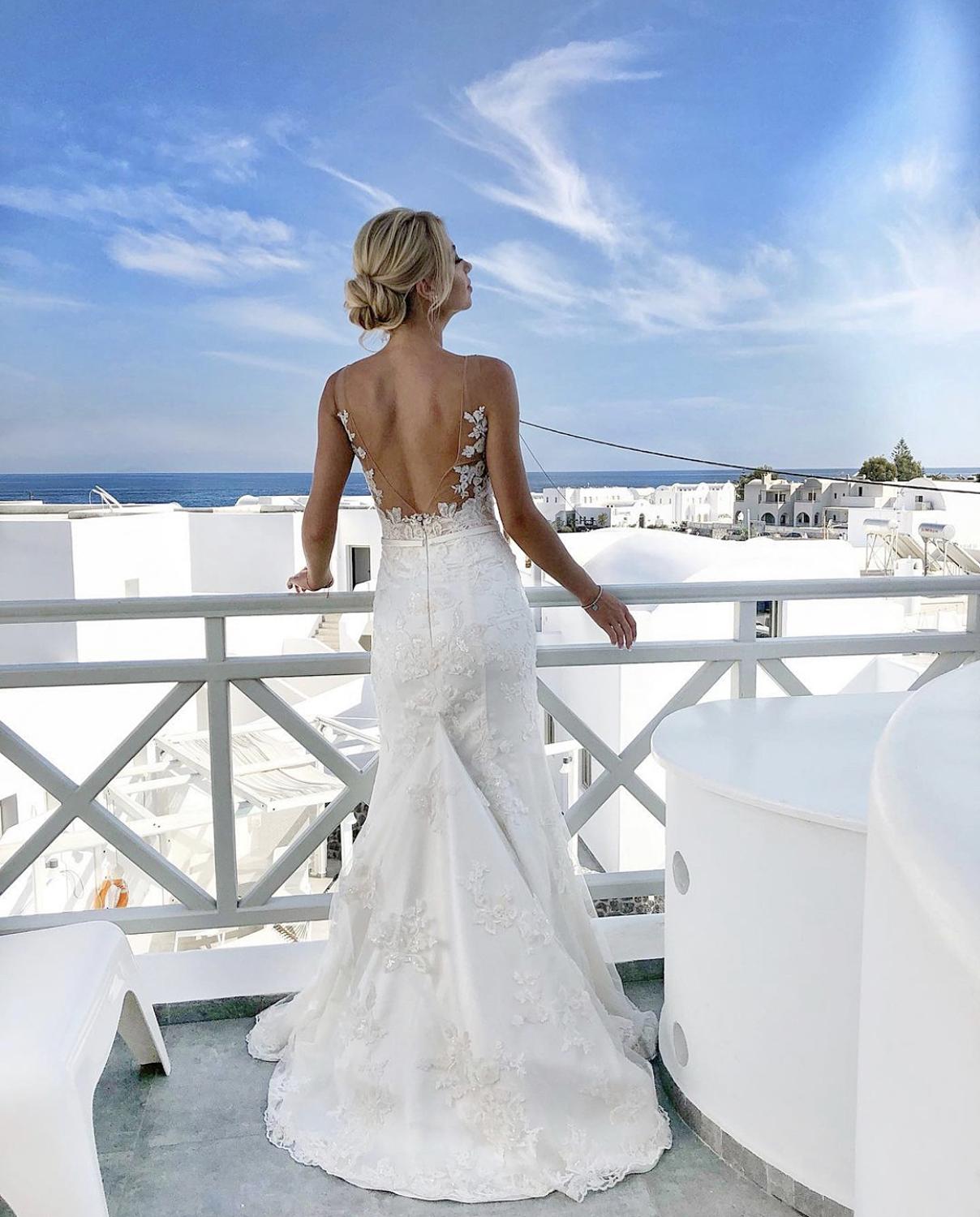 Wedding Dress Mermaid V-Neck Tank Lace Appliques Sashes Bow Backless Sleeveless Floor Length Sweep Train Gorgeous Bride Gown New - LiveTrendsX