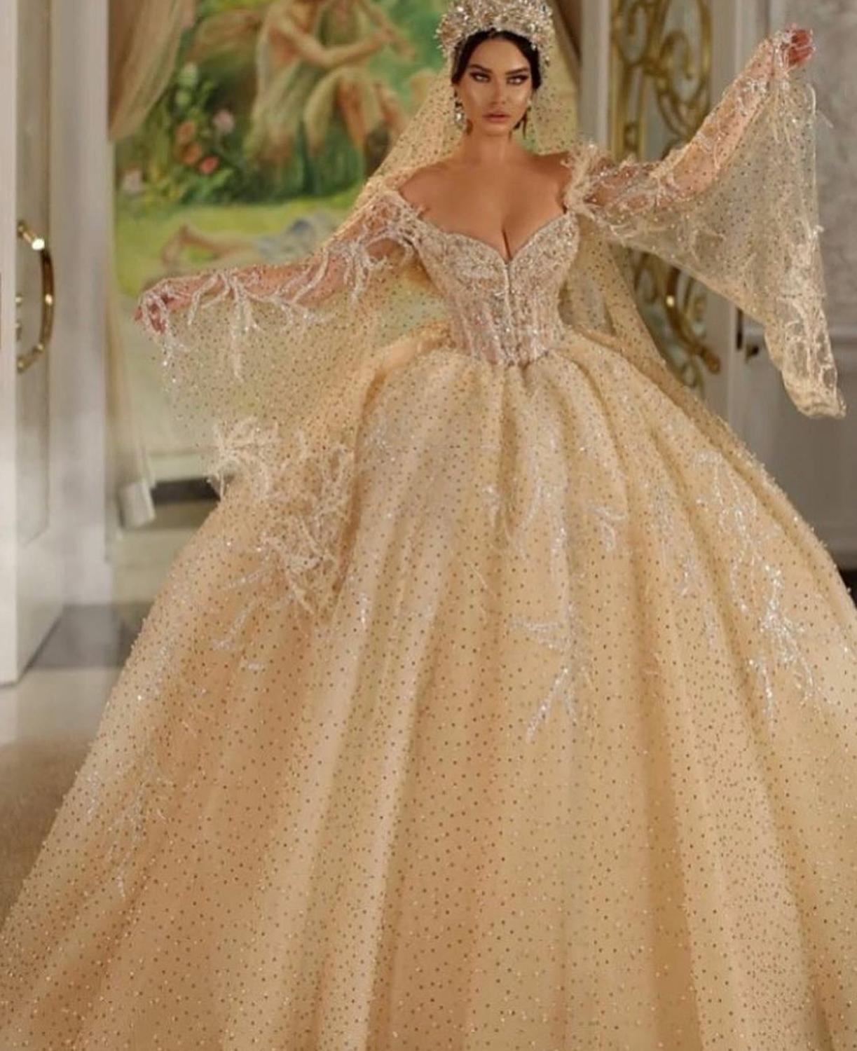 Luxurious Gold Vintage Wedding Dresses Plus Size Off Shoulder Long Sleeves Lace Sequined Bridal Gowns A Line Backless vestido de - LiveTrendsX