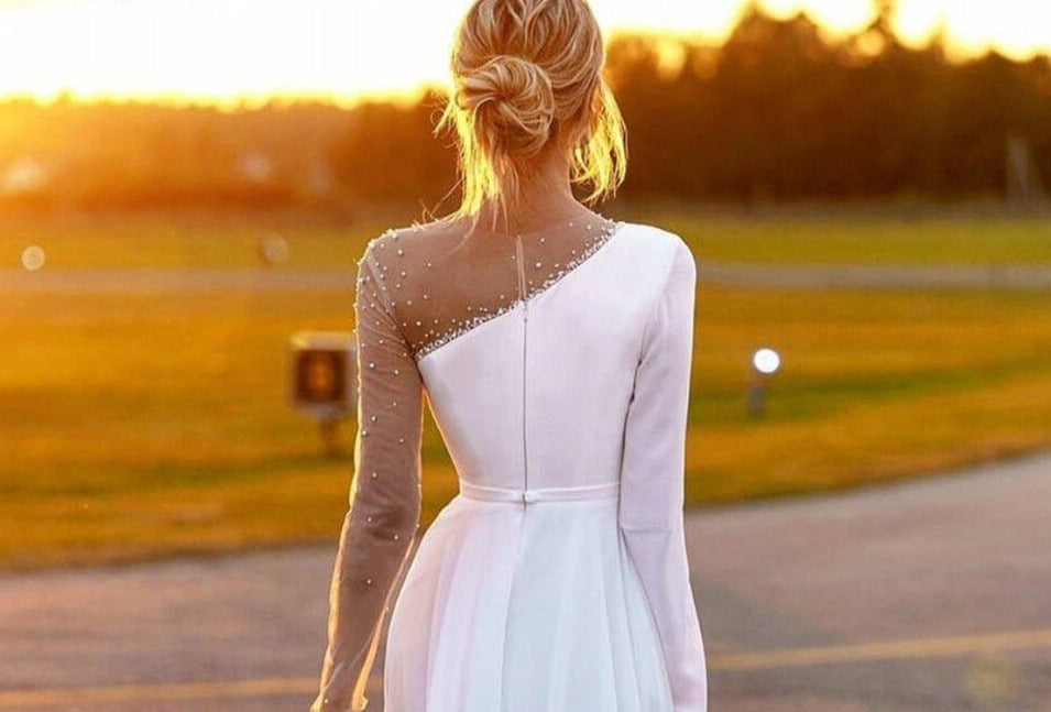 Elegant Pearls Long Sleeves Wedding Dress 2021 New Arrival Charming O-Neck A-Line Chiffon Bridal Gown Bohemian Vestidos De Novia - LiveTrendsX
