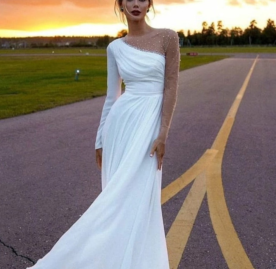 Elegant Pearls Long Sleeves Wedding Dress 2021 New Arrival Charming O-Neck A-Line Chiffon Bridal Gown Bohemian Vestidos De Novia - LiveTrendsX