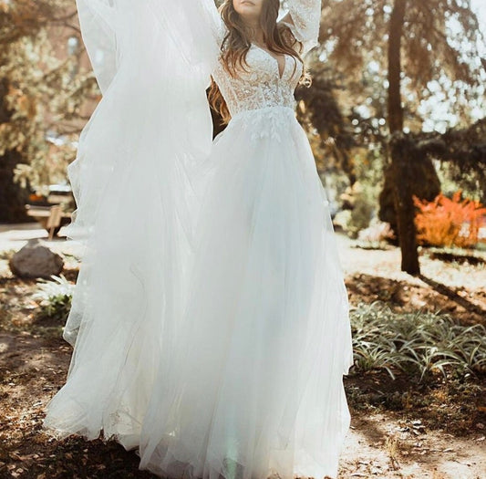 Boho Wedding Dress A-Line Lantern Sleeve Side Slit Lace Appliques Beads Sequined Button Floor Length Sweep Train Bride Gown New - LiveTrendsX