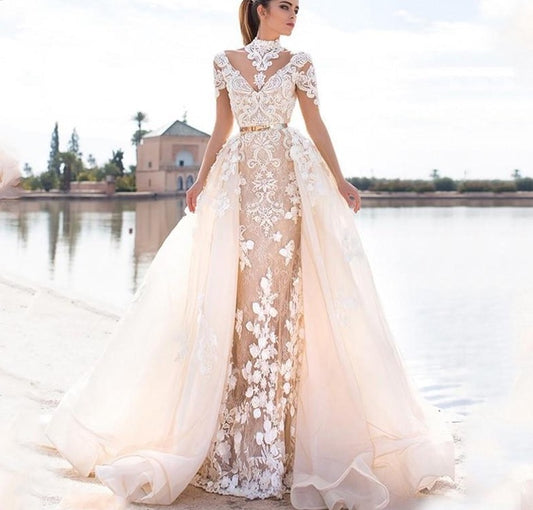 New Neck 3D Flower Lace Short Sleeve Backless Champagne Bridal Gowns Custom abiti da sposa - LiveTrendsX