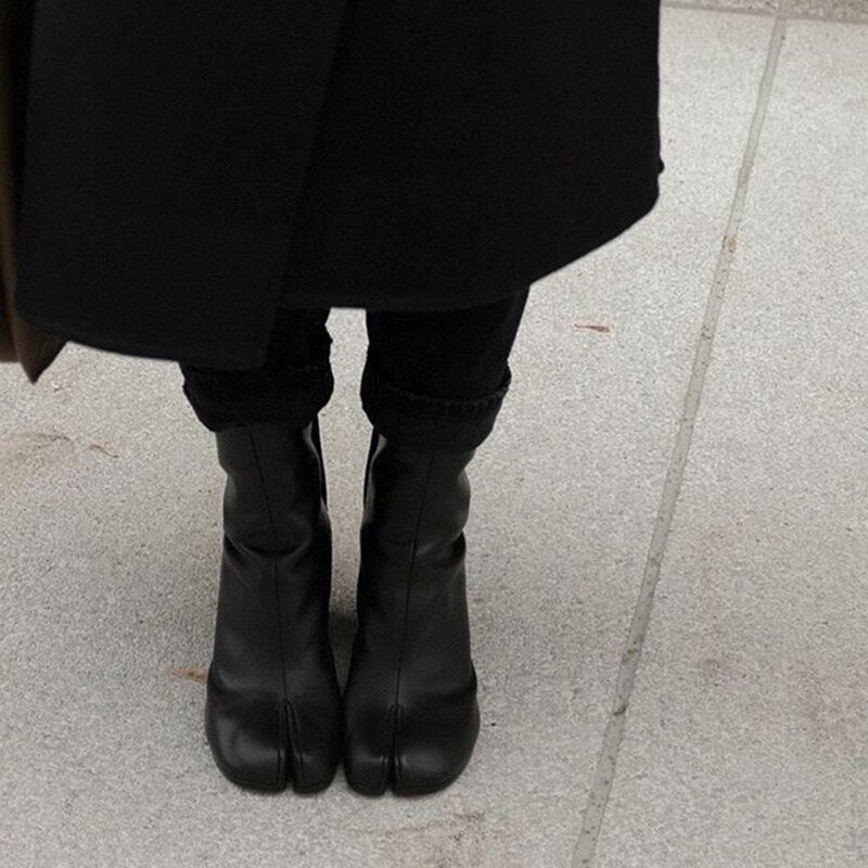 ファッション スプリットトゥ レディースブーツ