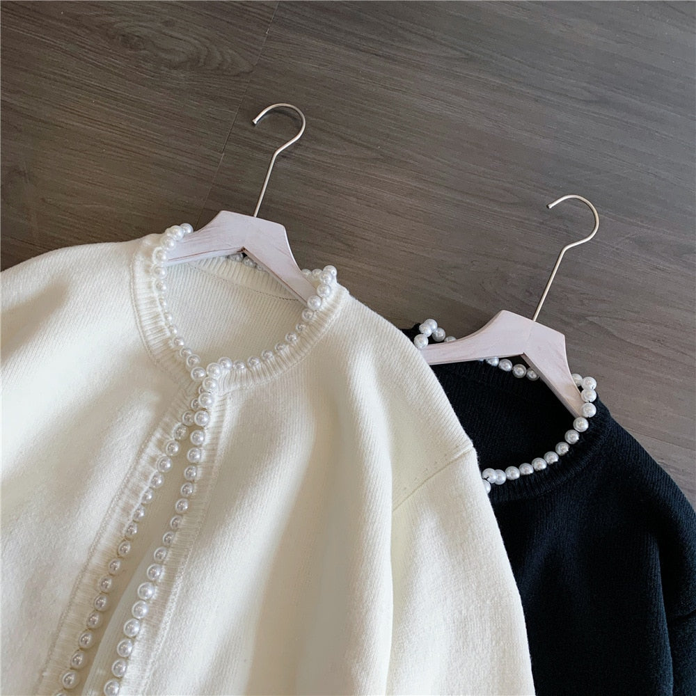 High Quality Black/White Classy Knitwear - LiveTrendsX