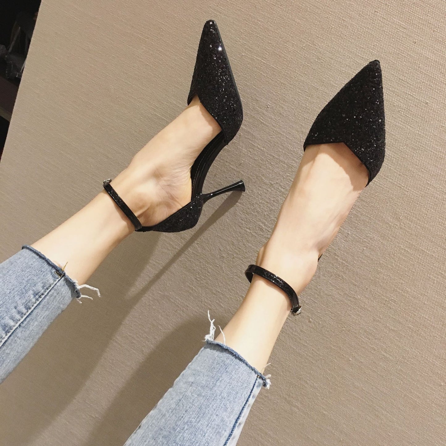 Thin heel hollow pointed wedding shoes - LiveTrendsX