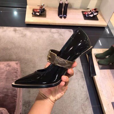 Women Leather Pointed Toe Pumps
