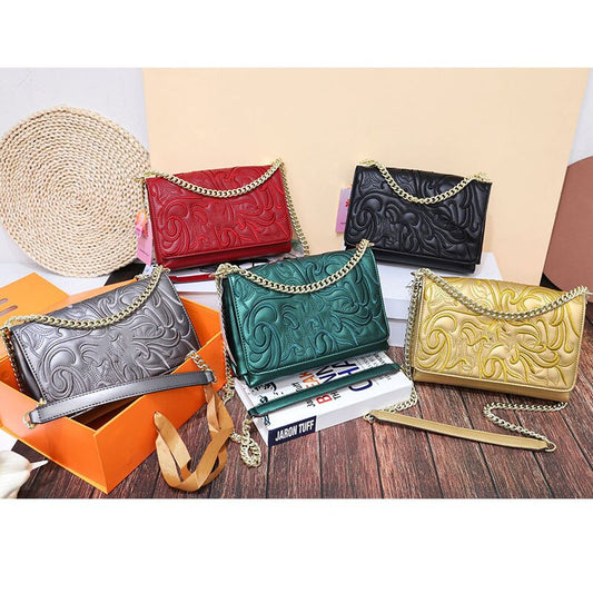 Female Chain Clutch Fashion Handbag