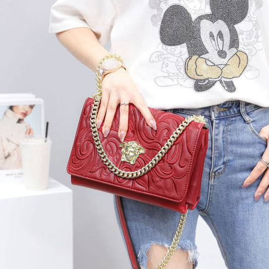 Female Chain Clutch Fashion Handbag