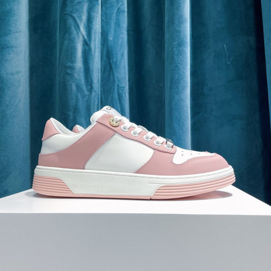 ランニングスポーツシューズ春ファッション