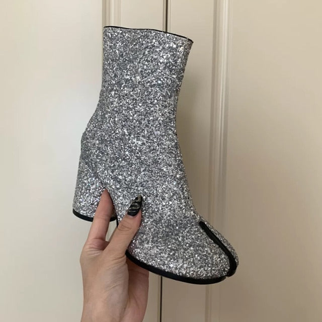 Fashion Split Toe Women Boots