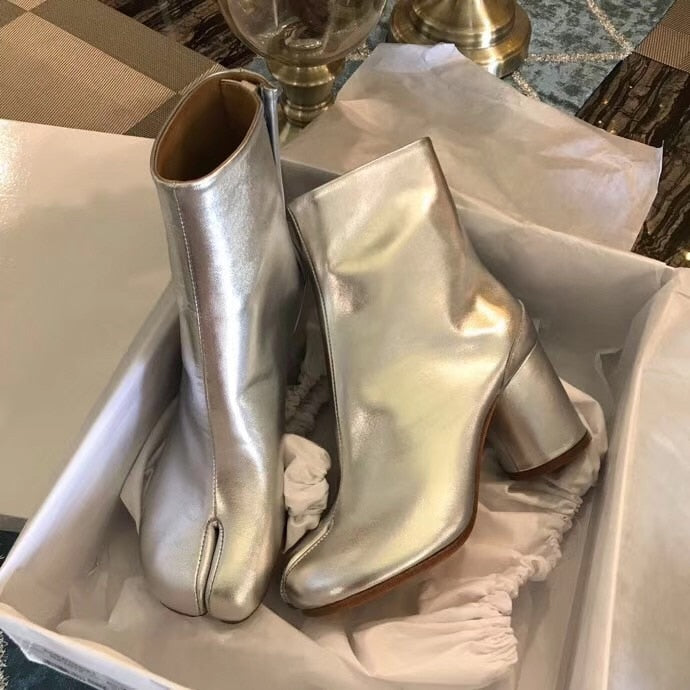 ファッション スプリットトゥ レディースブーツ