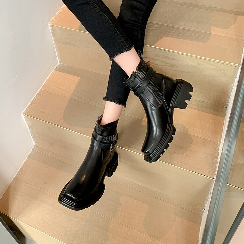女性用スクエアトゥ本革プラットフォームブーツレトロトレンド