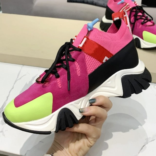 Outdoor Light Weight Sports Shoes Thick Bottom