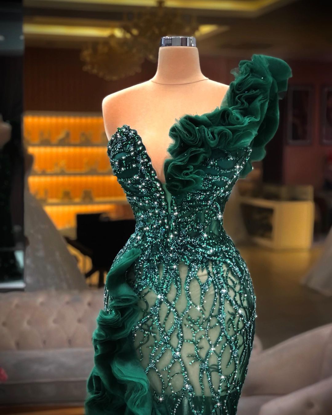 Green Mermaid Trumpet Cocktail Dresses Applique Sequins Prom Dress