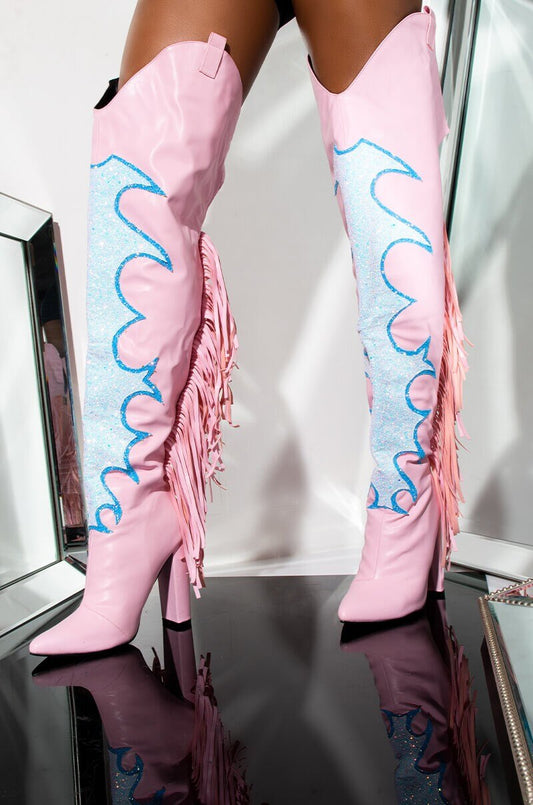 セクシーなピンクのフリンジオーバーニーブーツ