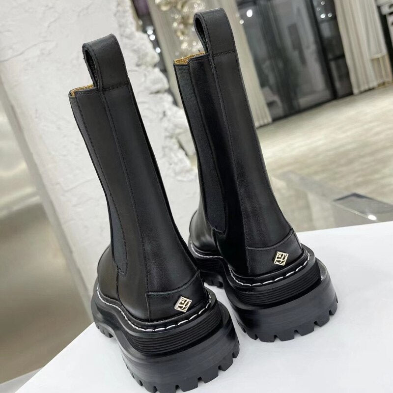 ブラック 伸縮性のあるチャンキープラットフォームバイカーアンクルブーツ