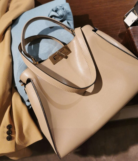 upgrade black leather lady handbag