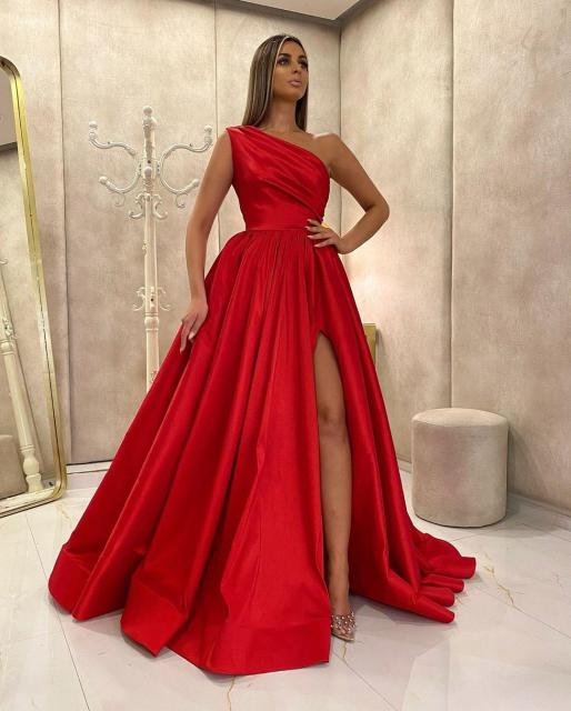 Festival Red A Line Long Prom Dresses Side Split