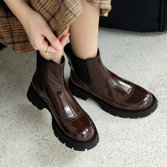 女性用フラットアンクルブーツ