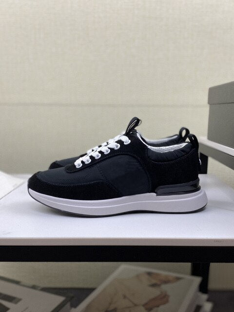 leather lace up high permeability shoes