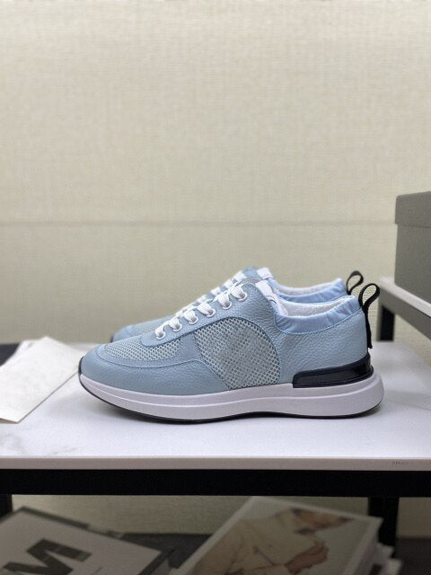 leather lace up high permeability shoes