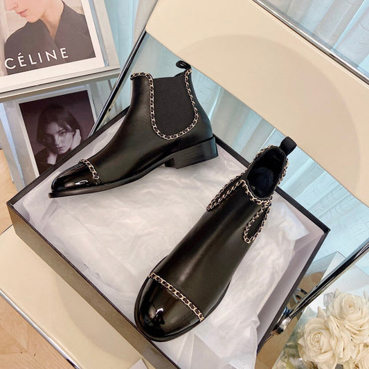 本物のスムースレザーチェーンリンクプルオンアンクルブーツ（女性用） 