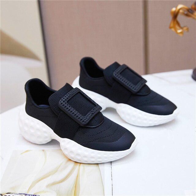 Rhinestone buckle design women's single shoes