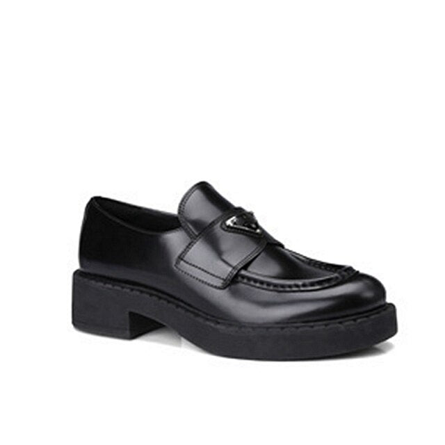 ラウンドトゥレザー厚底レディースローファー