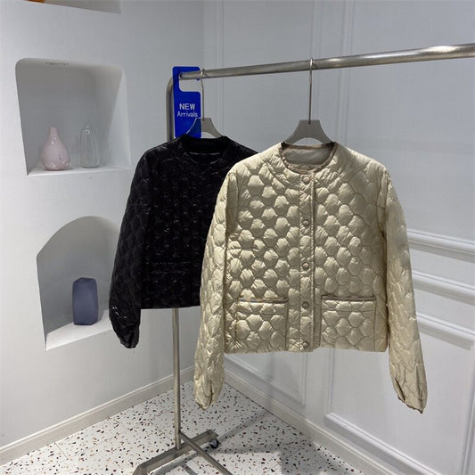 女性ファッション 軽くて暖かいダウンジャケット