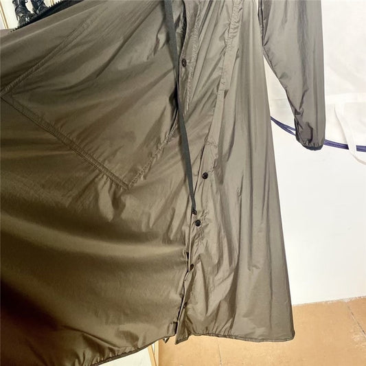 Women  Nylon Zipper Trench with 90% White Duck Down