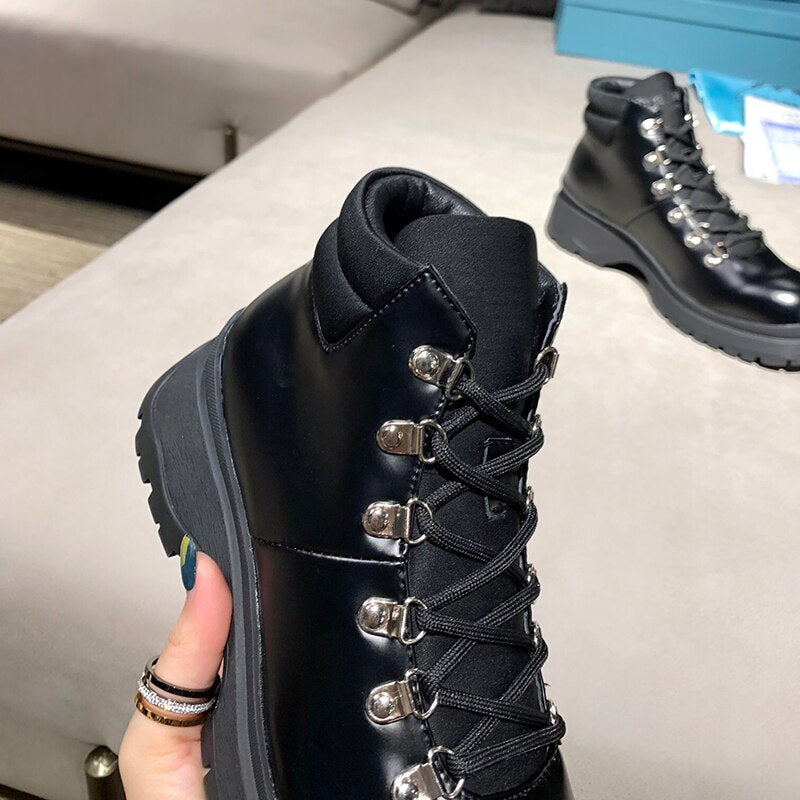 レディース カジュアル リベット 厚手ヒール プラットフォーム アンクルブーツ